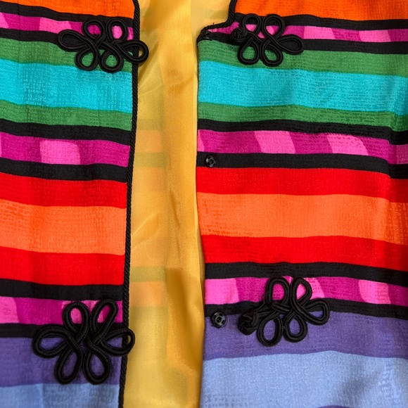 Vintage Maggy London 100% silk colorful blazer cardigan with frog cord closure - Picture 7 of 14